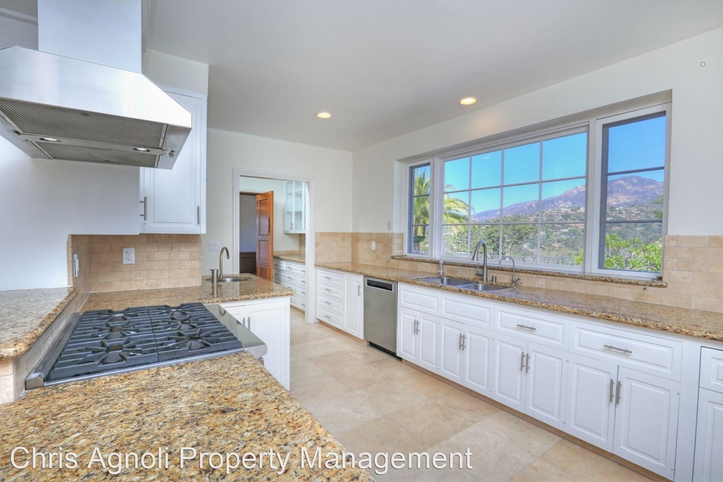 2360 Foothill Rd #d - Photo 16