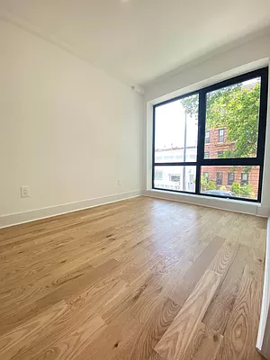 1020 East 13th Street - Photo 6