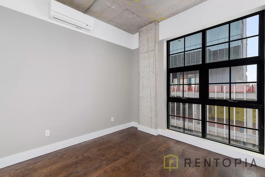 187 Kent Avenue - Photo 4