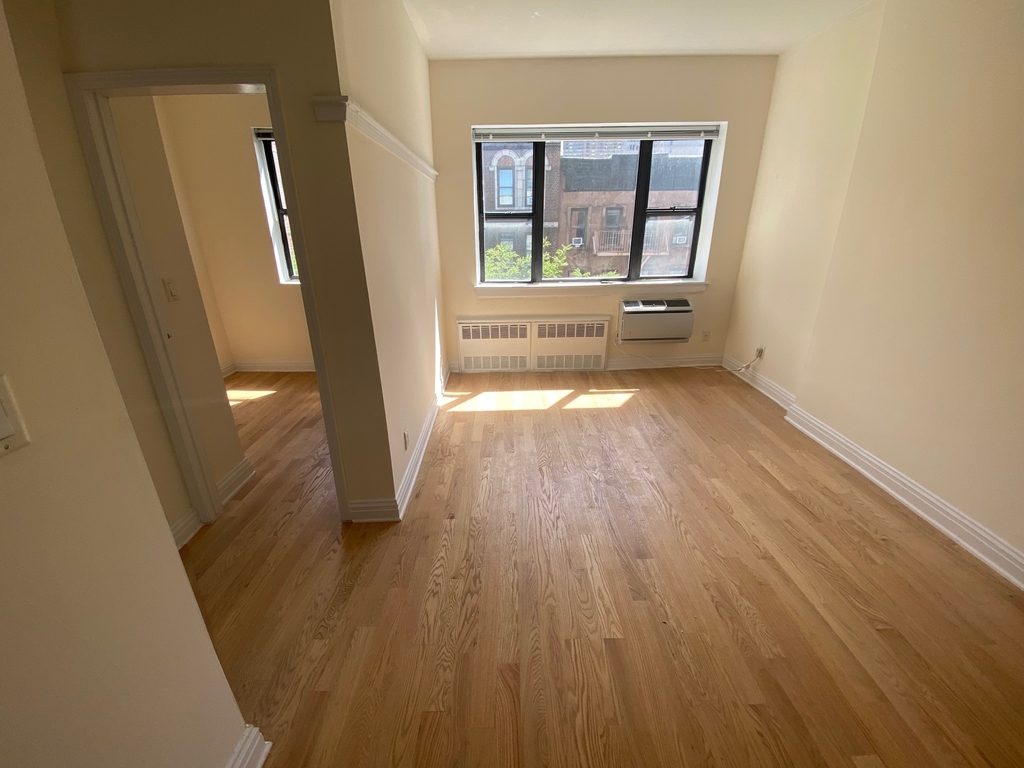East 84th Street - Photo 0