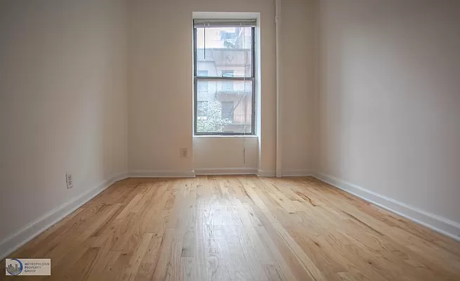 326 East 58th Street - Photo 1