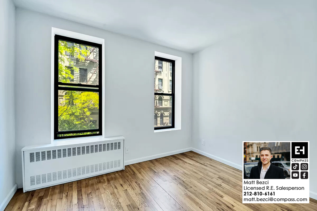 226 East 25th Street - Photo 5