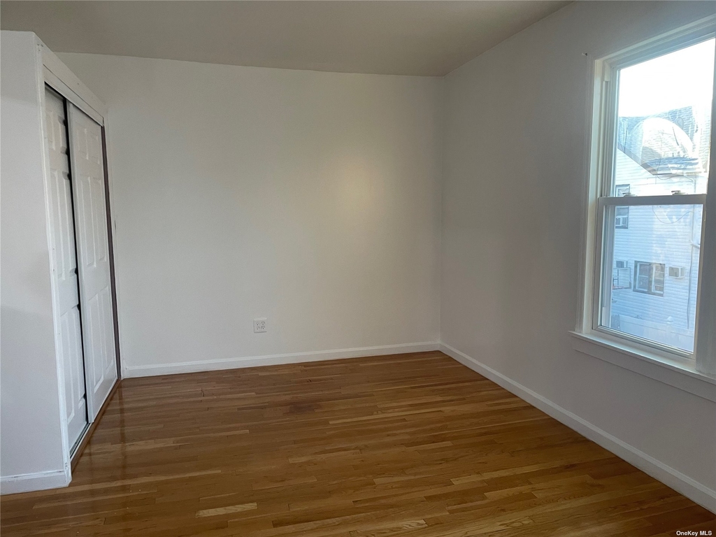 113-09 107th Avenue - Photo 3