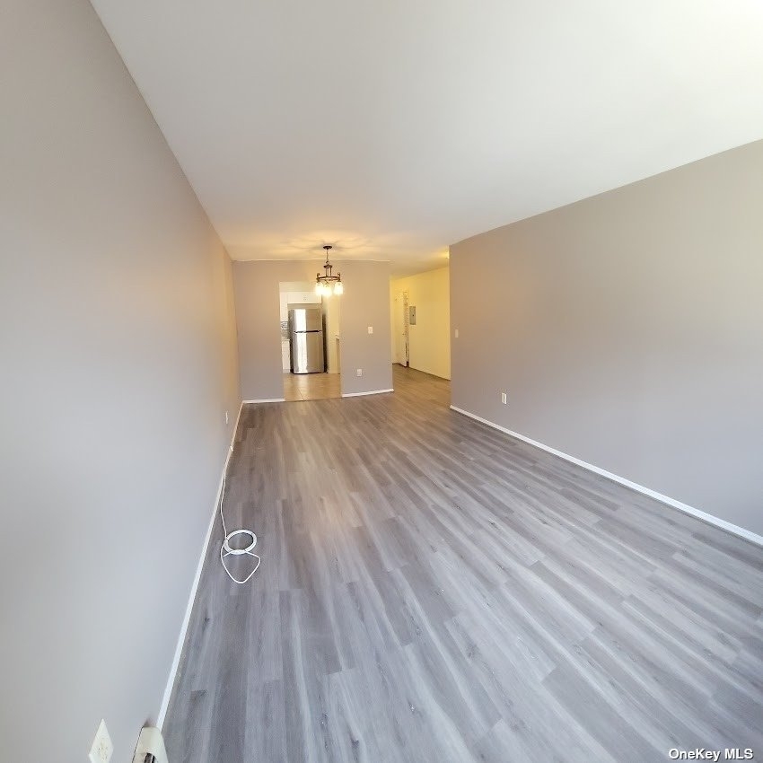 82-76 Country Pointe Circle - Photo 4