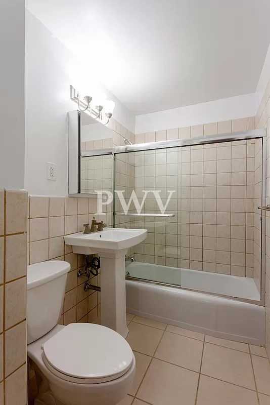 788 Columbus Avenue - Photo 3