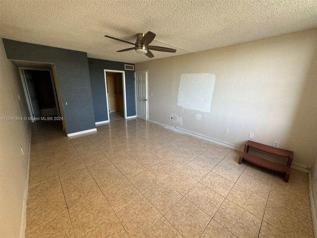 10875 Sw 112th Ave - Photo 14