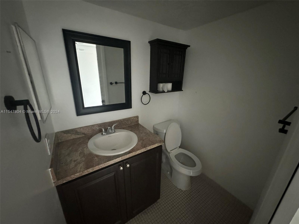 10875 Sw 112th Ave - Photo 5
