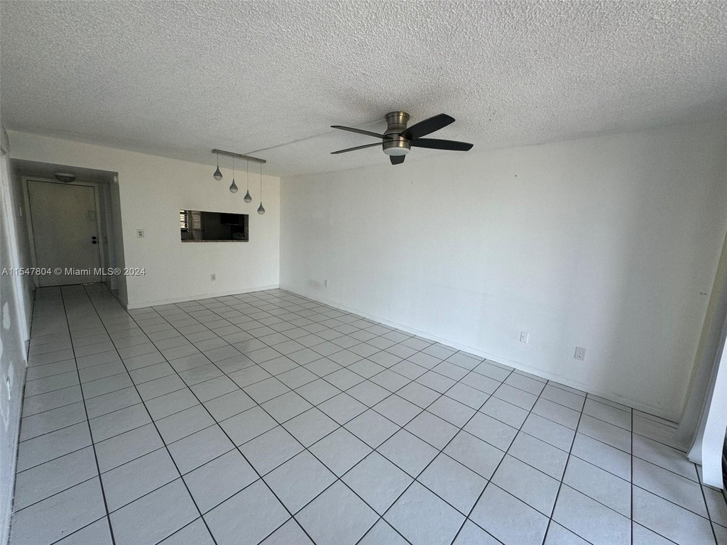 10875 Sw 112th Ave - Photo 9