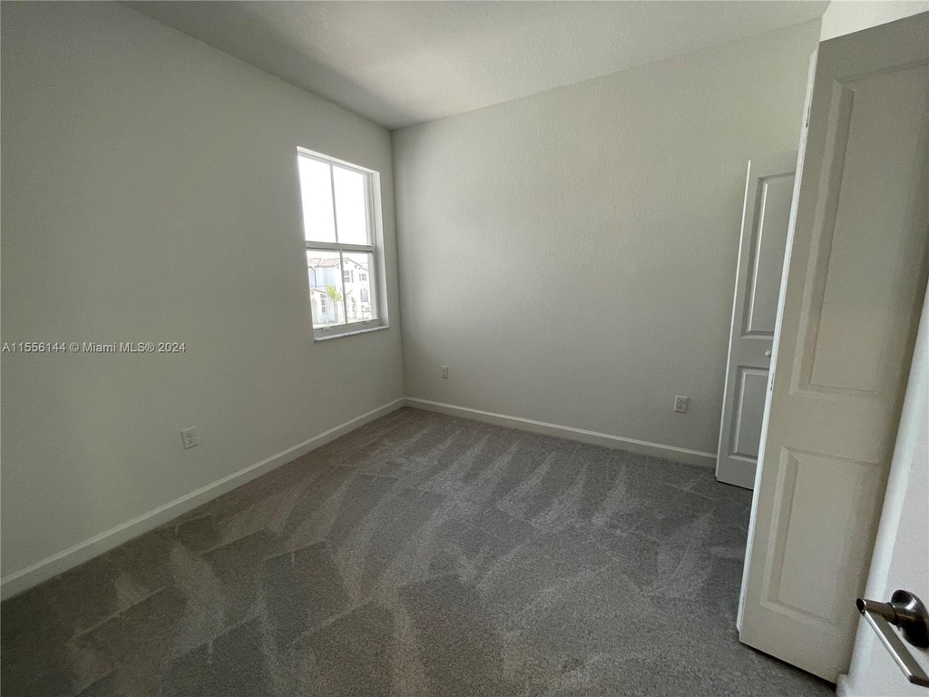 12179 Nw 23th Court - Photo 17