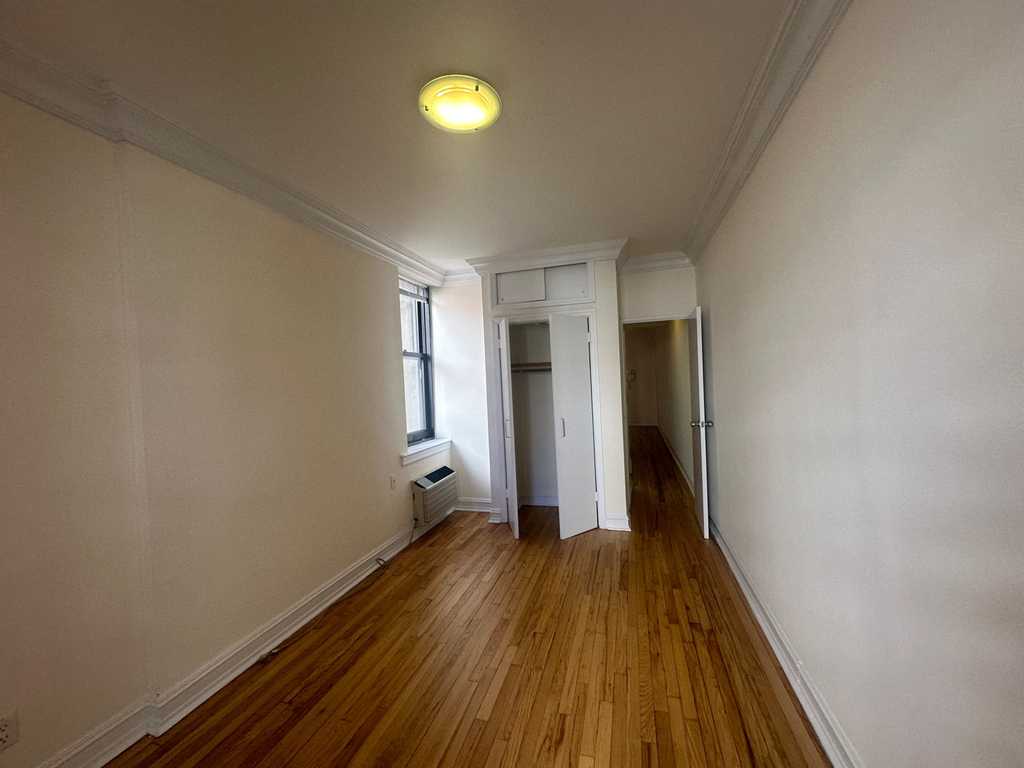 119 East 89th Street - Photo 15