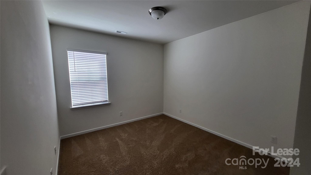 9731 Chase View Drive - Photo 10