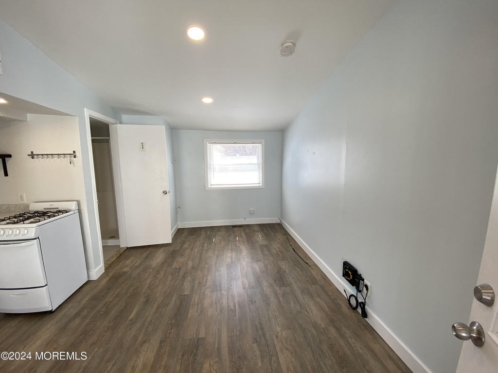 315 14th Avenue - Photo 7