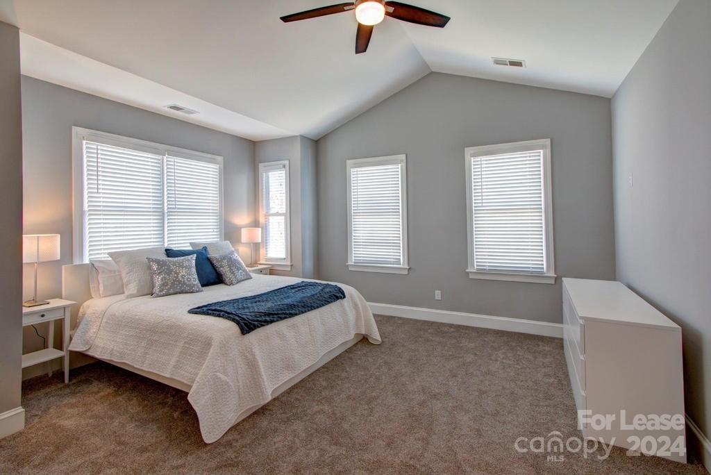 10400 Orchid Hill Lane - Photo 33