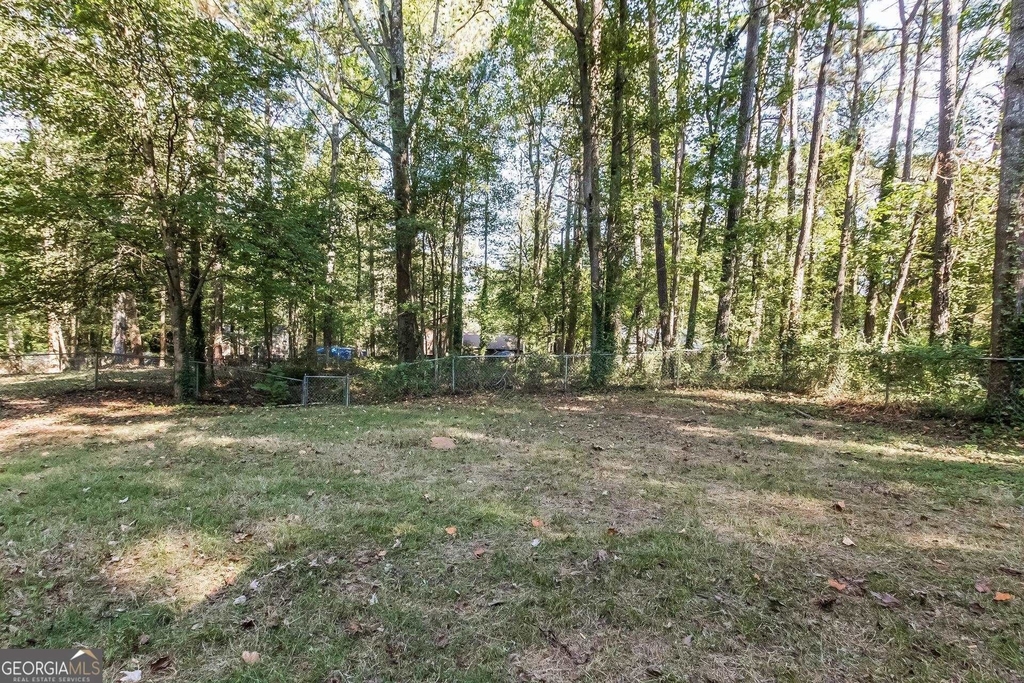 6076 Cowan Mill Road - Photo 14