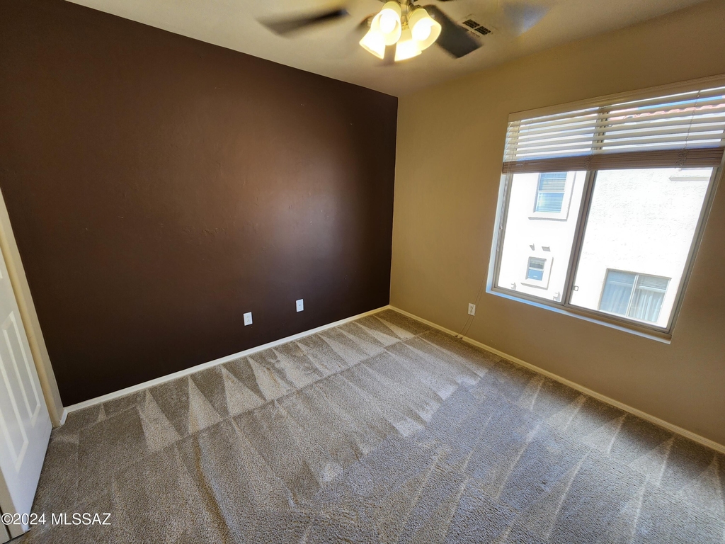 11281 N Chynna Rose Place - Photo 27