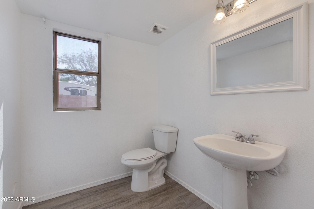 3624 N 103rd Drive - Photo 54