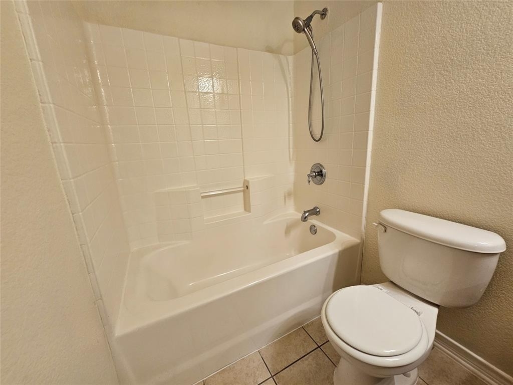 3412 Furlong Way - Photo 31