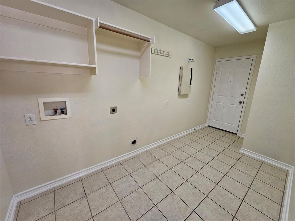 3412 Furlong Way - Photo 7