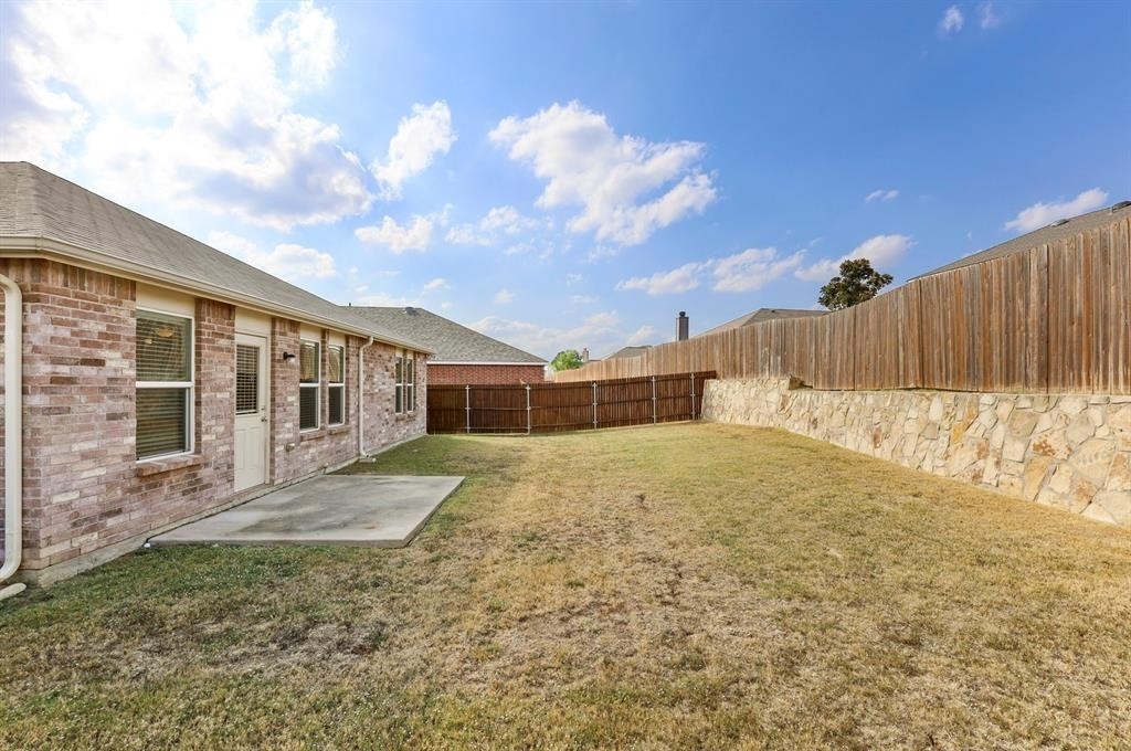 14700 Sawmill Drive - Photo 34