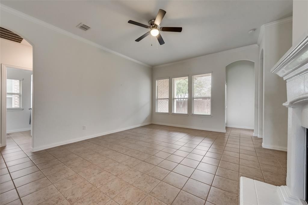 1120 Pennybaker Lane - Photo 4