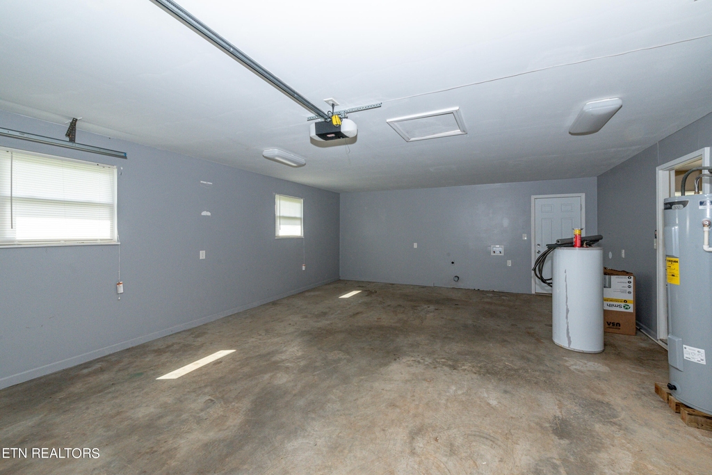 2021 Independence Drive - Photo 12