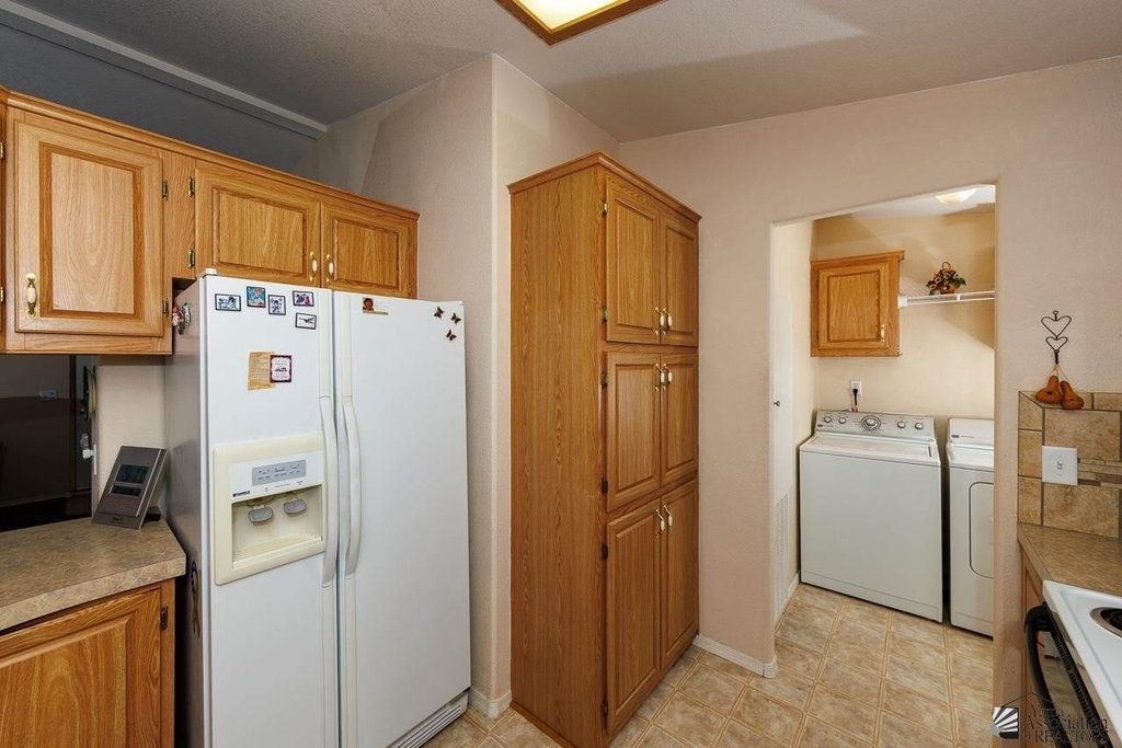 13266 E 51 Ln - Photo 9