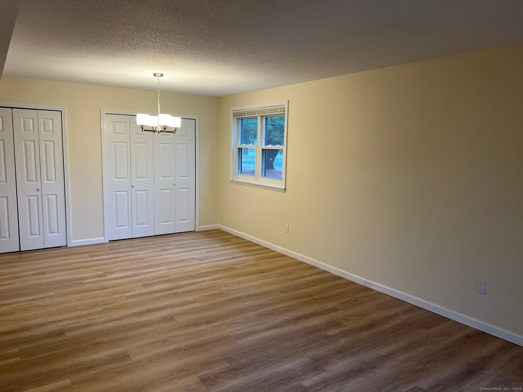 109 Twin Circle Drive - Photo 6