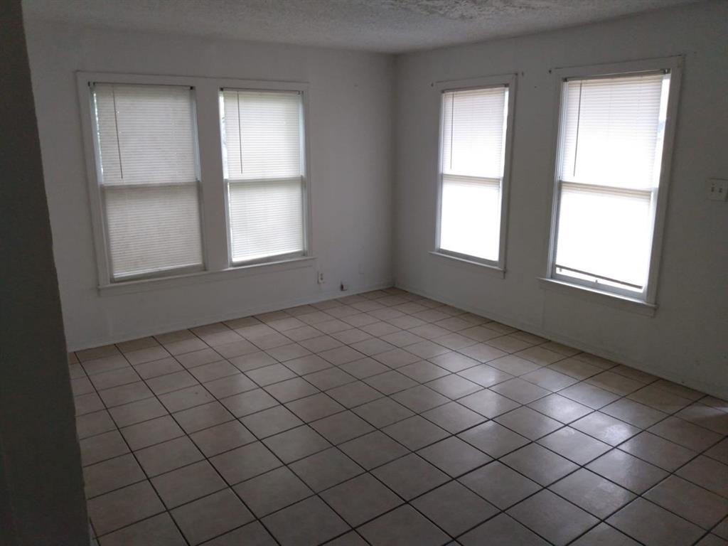 4620 Galveston Street - Photo 4