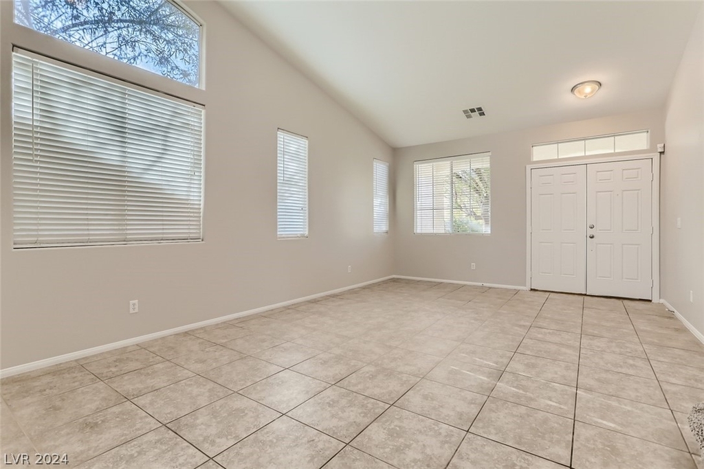 5850 Tuscan Hill Court - Photo 2