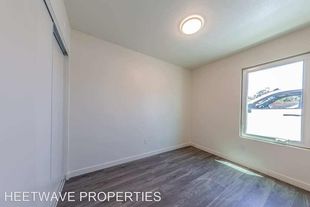 6752-6770 Solita Avenue - Photo 13