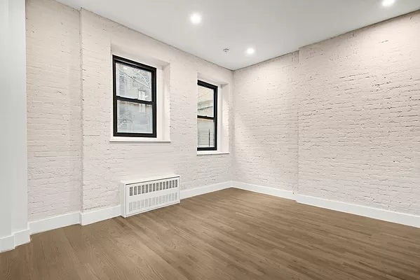 220 East 95th Street - Photo 2