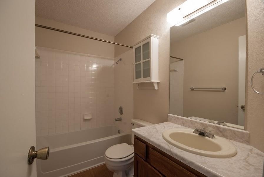 12100 Salem House Way - Photo 15