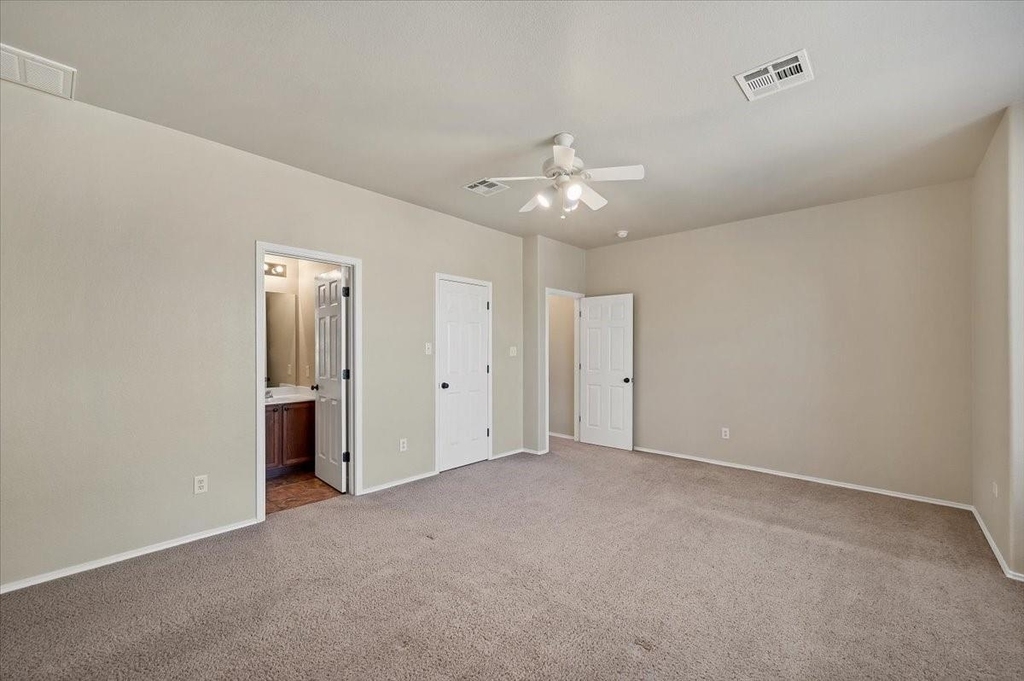 20905 Waterside Dr - Photo 24