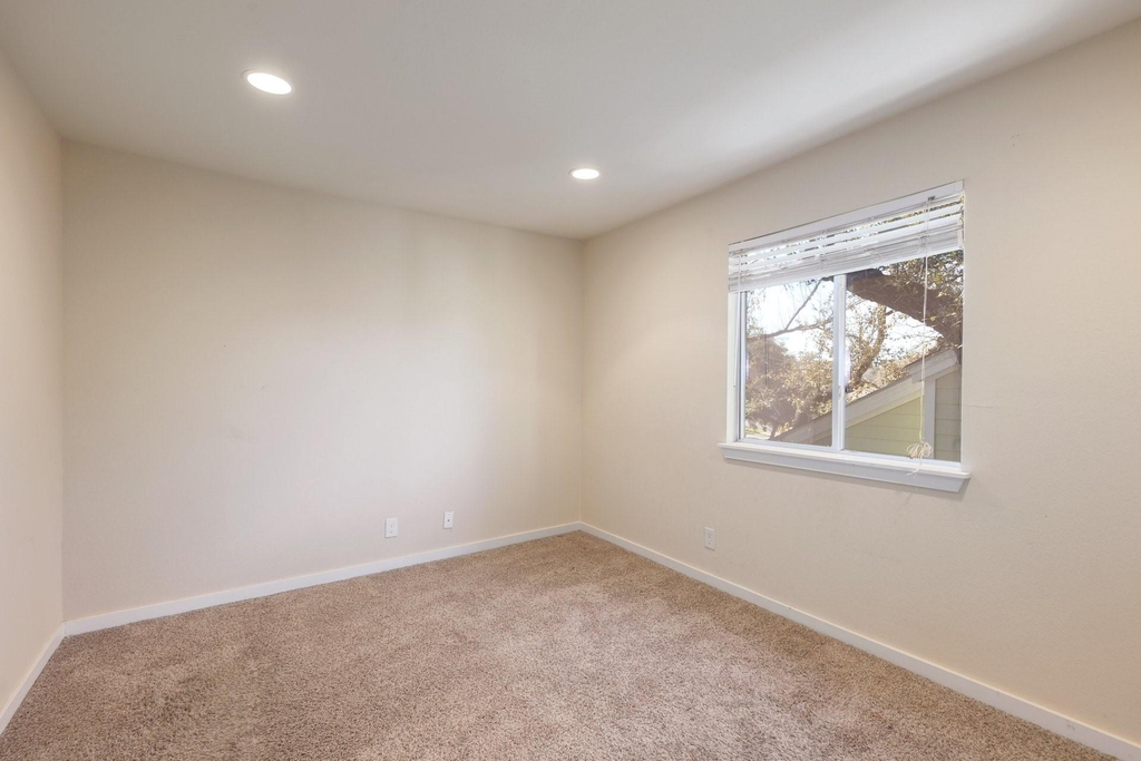 3601 Menchaca Rd - Photo 12