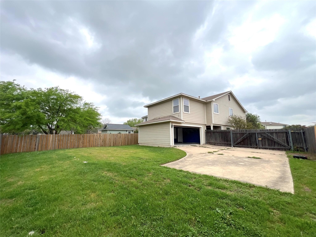 2829 Deerfern Ln - Photo 24