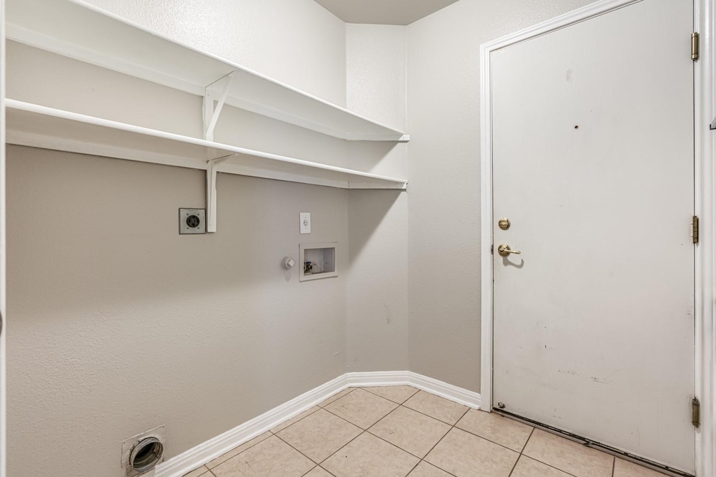 8518 Trumpet Cir - Photo 20