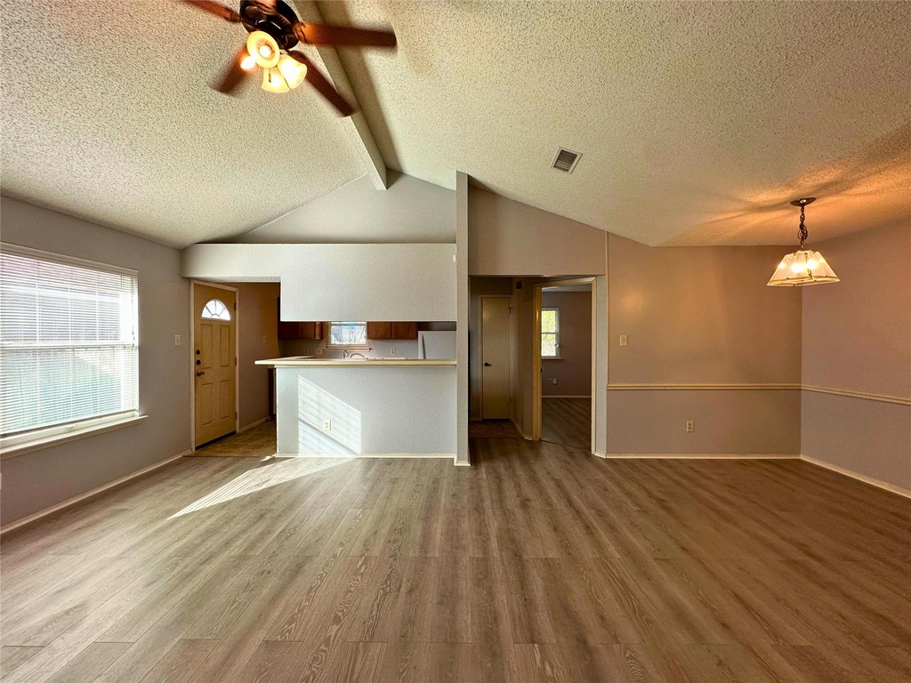 16921 Whitebrush Loop - Photo 4