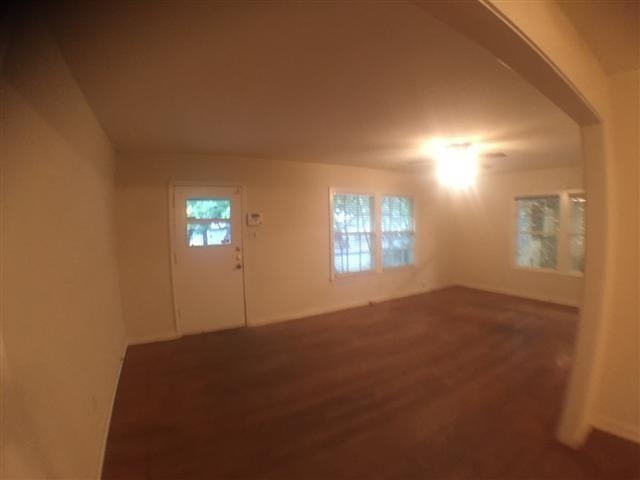 923 Keith Ln - Photo 3