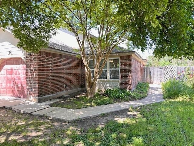 6006 Parkwood Dr - Photo 0