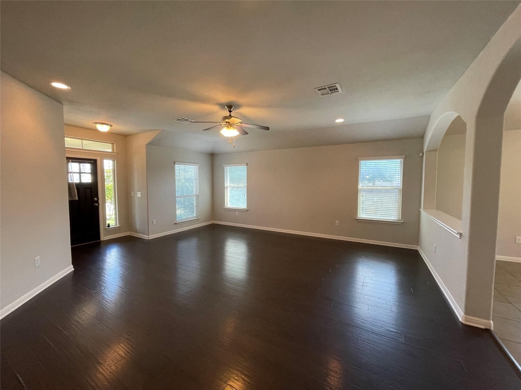 601 Sawyer Trl - Photo 6