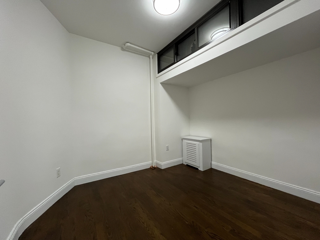 217 East 88th Street - Photo 6