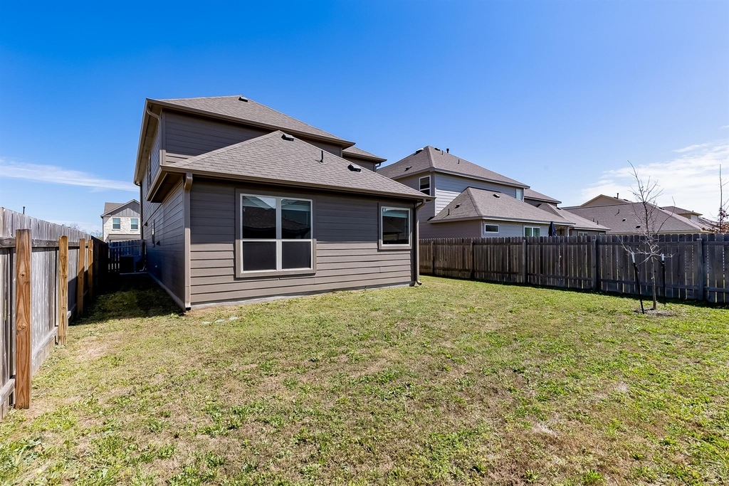 821 Falkland Trce - Photo 30