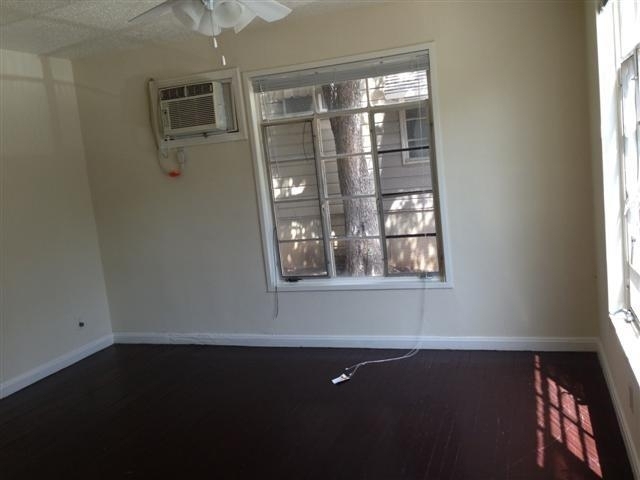 1008 W 25 St - Photo 1