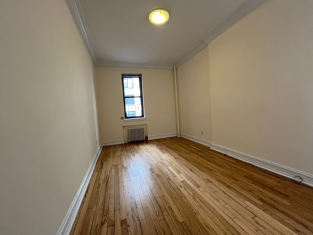 119 East 89th Street - Photo 5