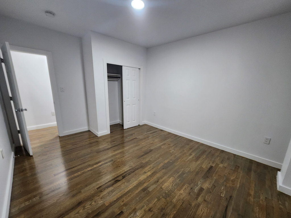 130 Ft Washington Avenue - Photo 2