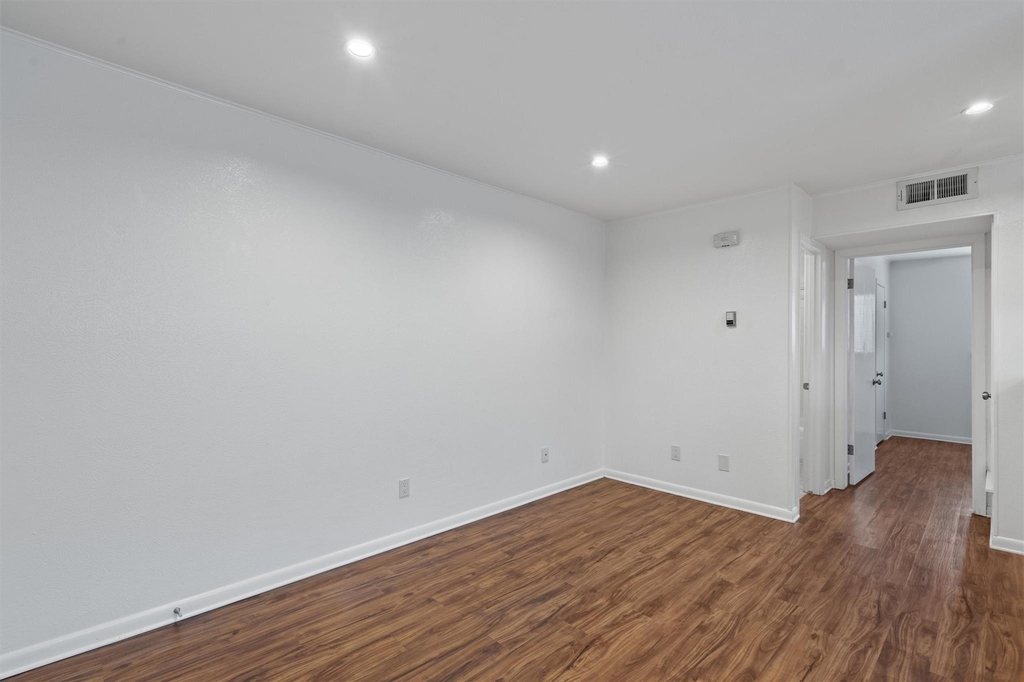 4312 Duval St - Photo 5