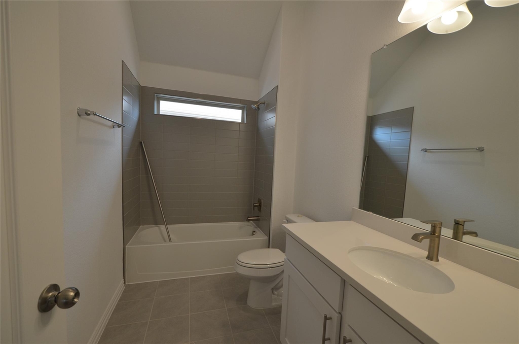 1516 Sibley Way - Photo 17