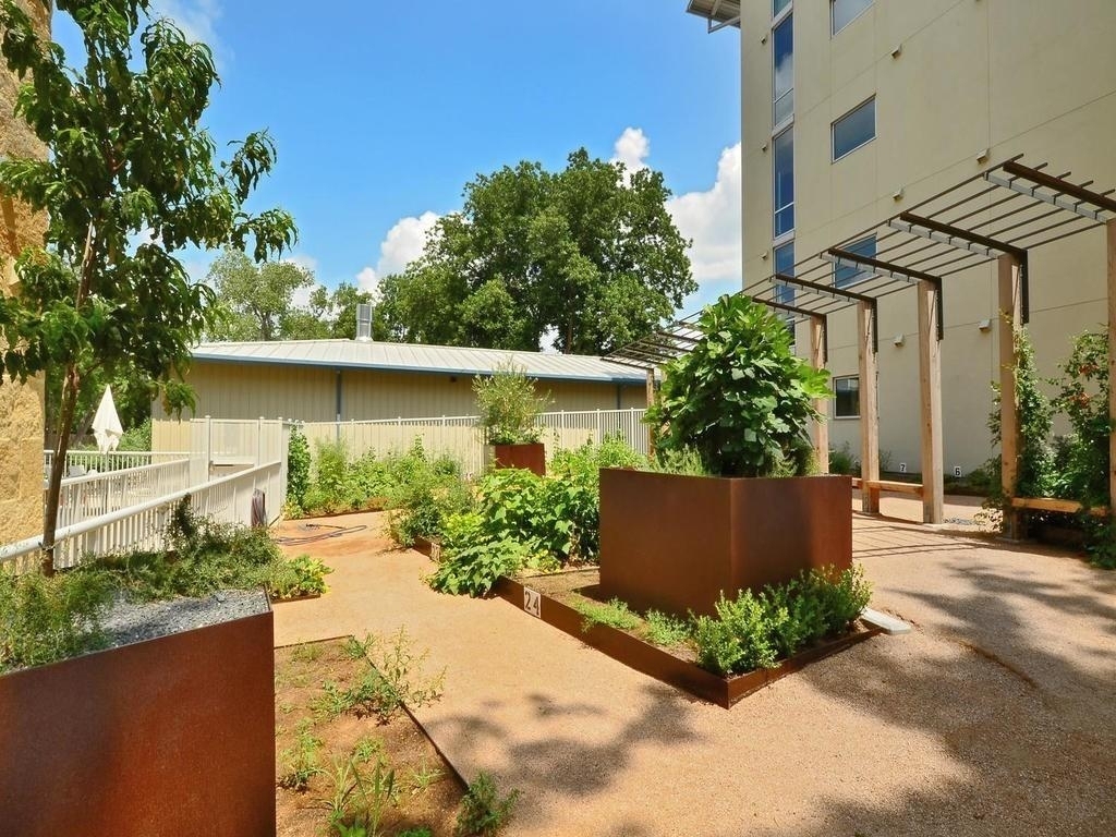 1600 Barton Springs Rd - Photo 15