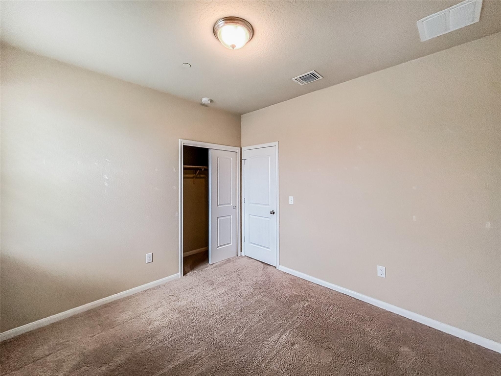 2880 Donnell Dr - Photo 28