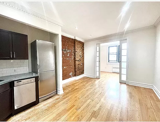 242 East 75th Street - Photo 1